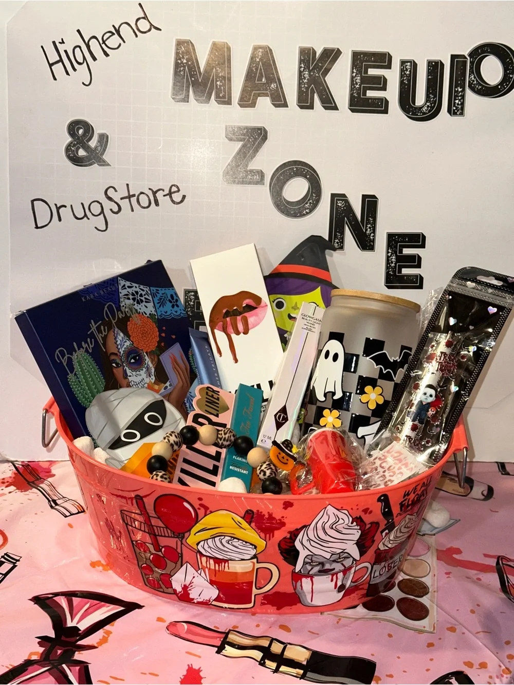 BOO BASKET (KYLIE, CHARLOTTE TILBURY, TOO FACE ETC…)